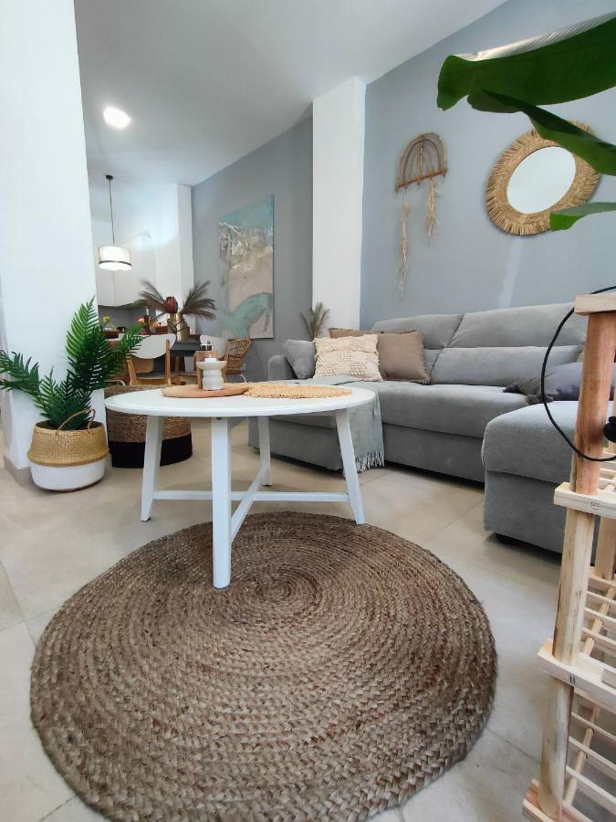 Hola Apartament Аликанте Экстерьер фото