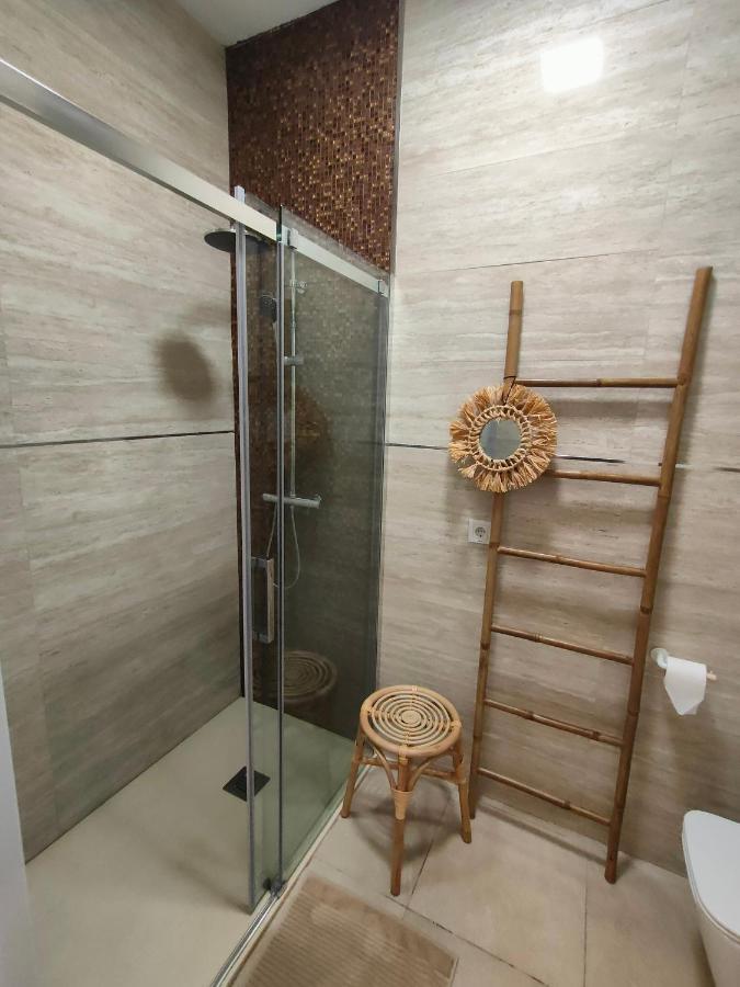 Hola Apartament Аликанте Экстерьер фото